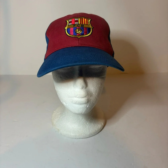 FC BARCELONA SOCCER HAT CAP ADJUSTABLE Maroon Red Black Nike Official One Size - Picture 1 of 7